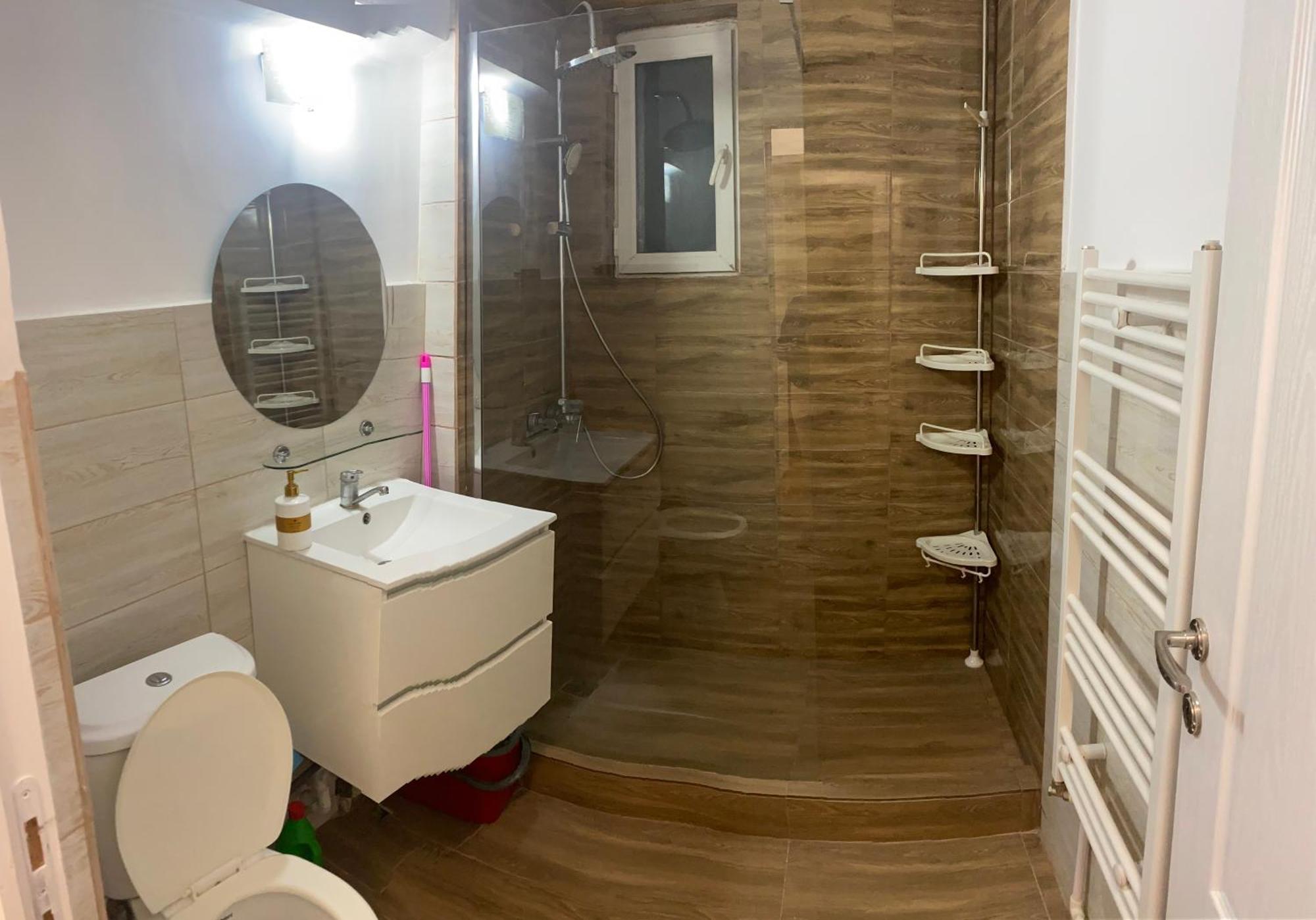 Appartement Ria & Mihai Apartament Galati Extérieur photo