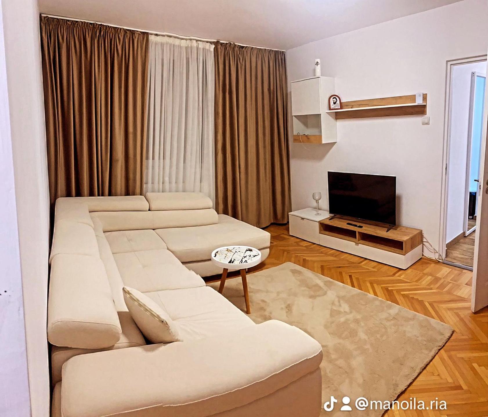Appartement Ria & Mihai Apartament Galati Extérieur photo